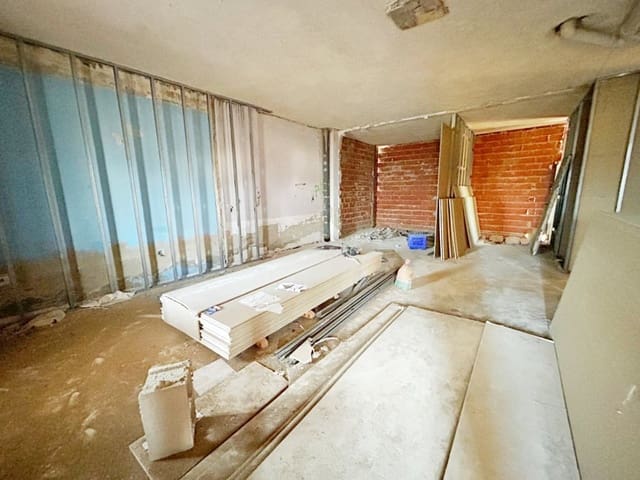 4 makuuhuone Huvila myytävänä paikassa Dénia mukana uima-altaan - 660 000 € (Ref: 9496494)