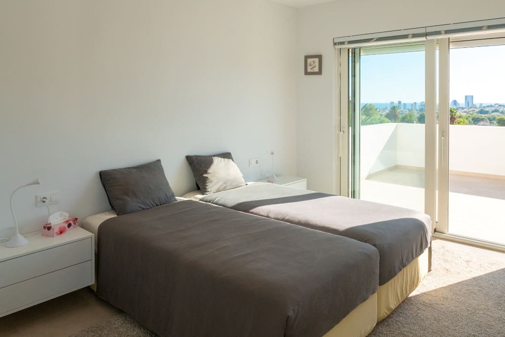 4 soveværelse Villa til salg i Calpe / Calp med swimmingpool - € 1.380.000 (Ref: 9496495)