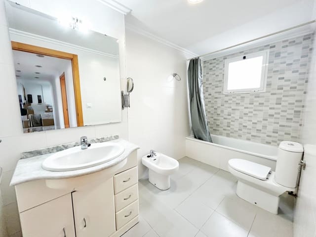 2 quarto Penthouse para venda em Oliva com garagem - 180 000 € (Ref: 9516545)