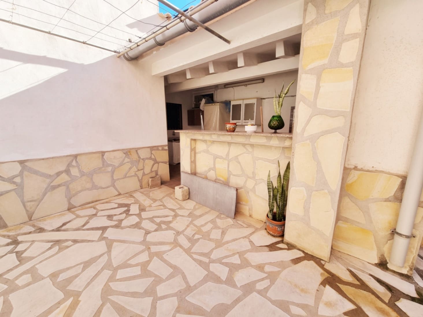 4 bedroom Villa for sale in Oliva - € 385,000 (Ref: 9609993)