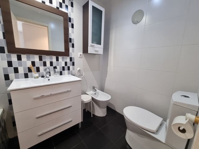 3 slaapkamer Appartement te koop in Guardamar de la Safor - € 195.000 (Ref: 9617121)