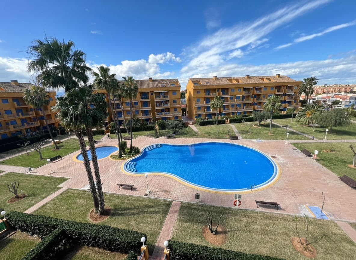 4 soveværelse Lejlighed til salg i Denia med swimmingpool garage - € 500.000 (Ref: 9635156)