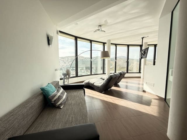 4 soverom Villa til salgs i Javea / Xàbia med svømmebasseng - € 2 750 000 (Ref: 9635159)