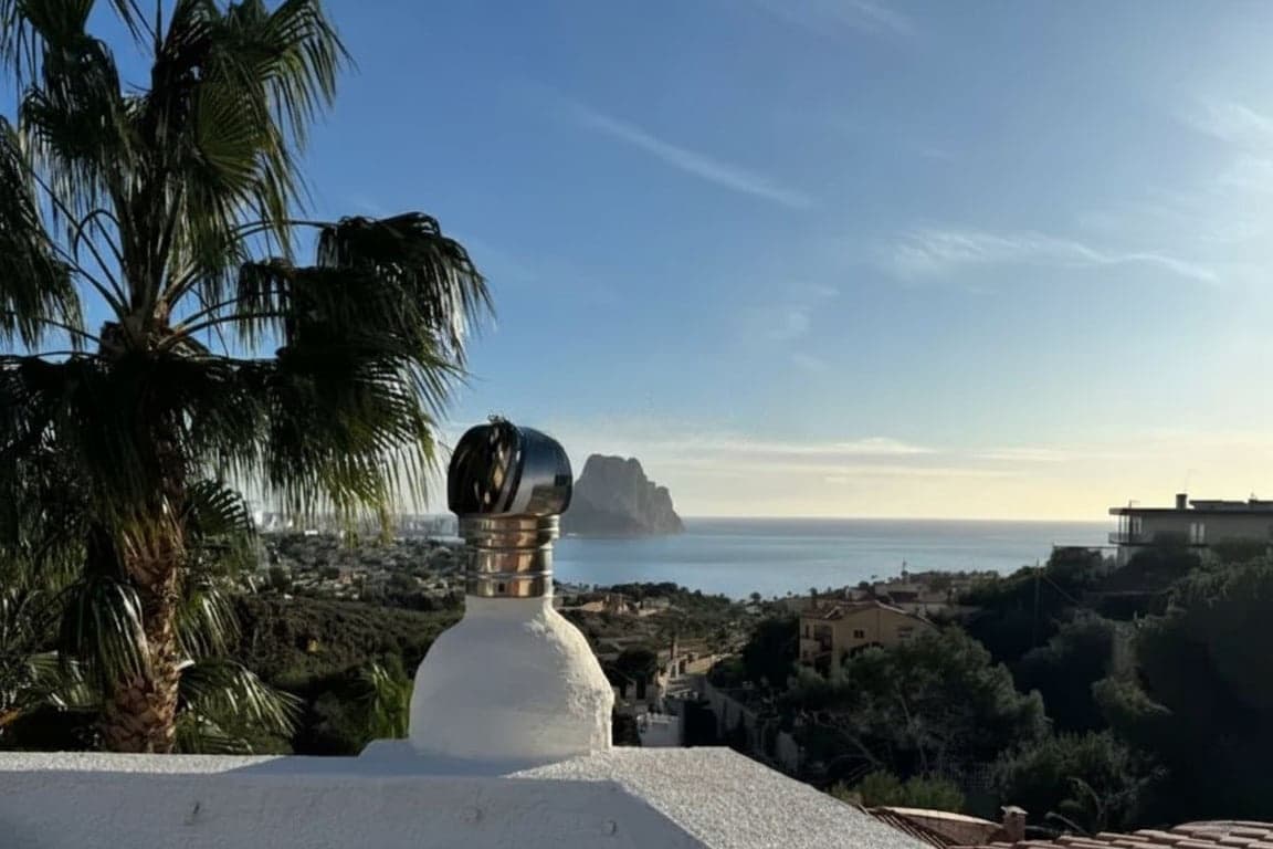 3 soverom Villa til salgs i Calpe / Calp med svømmebasseng garasje - € 645 000 (Ref: 9795166)
