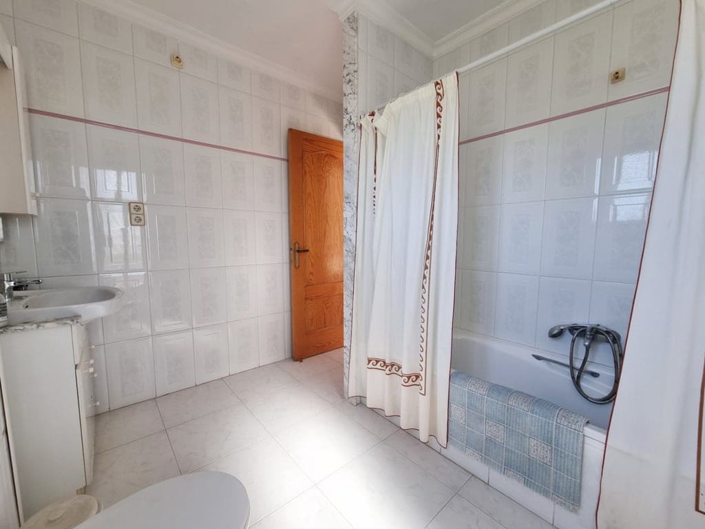 4 soveværelse Villa til salg i Oliva - € 385.000 (Ref: 9798197)