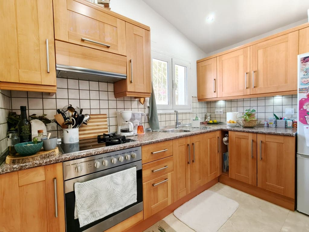 3 bedroom Villa for sale in Moraira with garage - € 399,000 (Ref: 9824221)