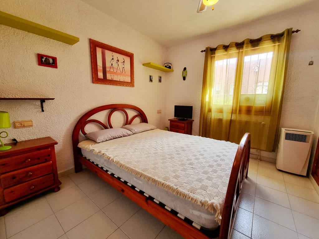 2 bedroom Villa for sale in Els Poblets with garage - € 310,000 (Ref: 9827527)