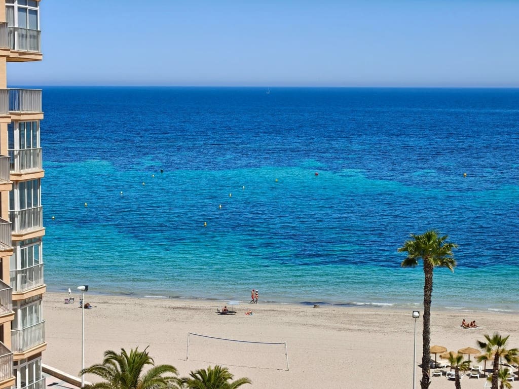 Apartamento de 2 habitaciones en Calpe / Calp en venta con piscina garaje - 420.000 € (Ref: 9850767)