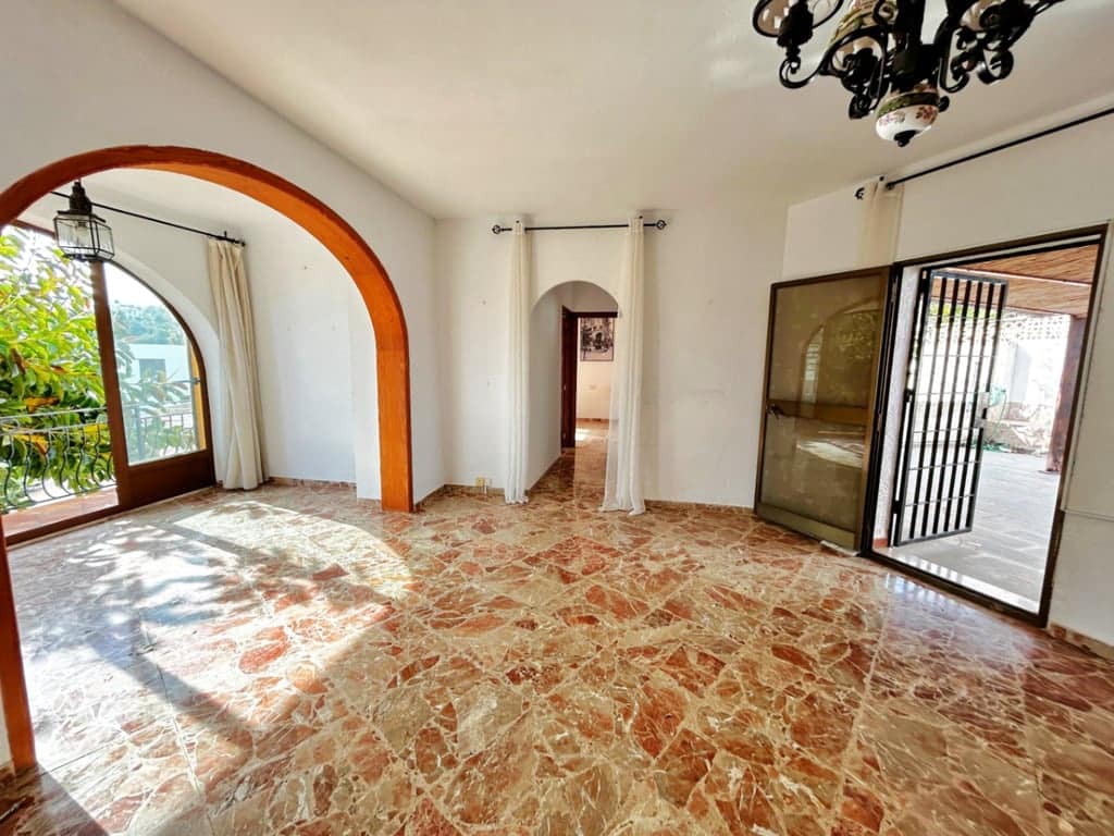 3 soveværelse Villa til salg i Moraira med swimmingpool garage - € 745.000 (Ref: 9854633)