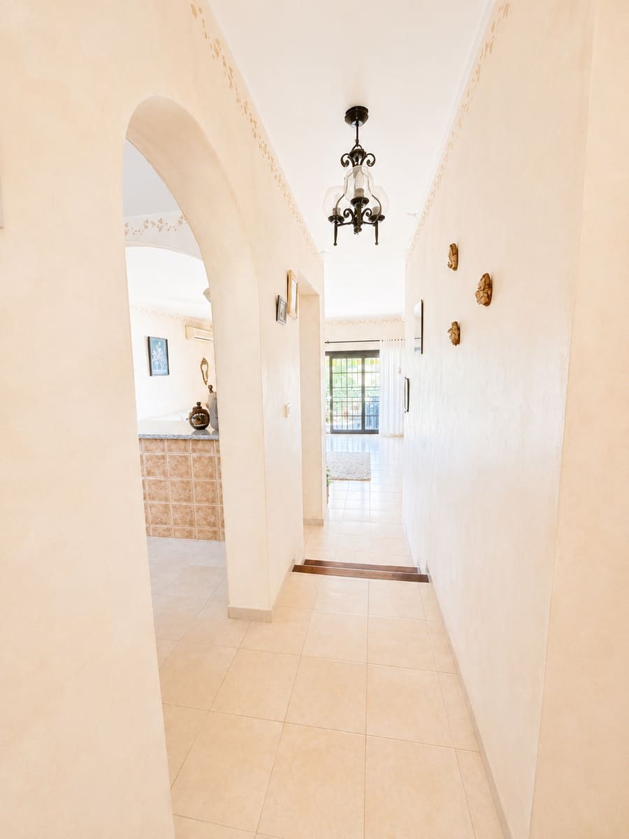 3 soveværelse Lejlighed til salg i Amarilla Golf med swimmingpool - € 289.000 (Ref: 10060352)