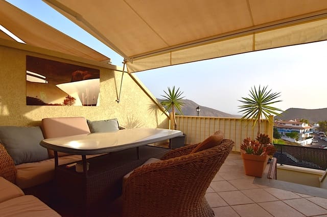 2 chambre Maison de Ville à vendre à Chayofa, Arona avec garage - 400 000 € (Ref: 10082009)