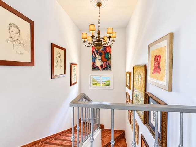 5 sypialnia Willa na sprzedaż w Chayofa, Arona z garażem - 950 000 € (Ref: 10118063)