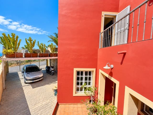 5 sypialnia Willa na sprzedaż w Chayofa, Arona z garażem - 950 000 € (Ref: 10118063)