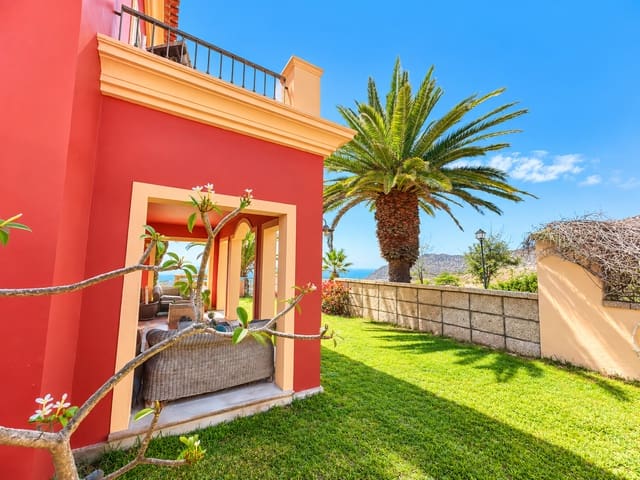 5 sypialnia Willa na sprzedaż w Chayofa, Arona z garażem - 950 000 € (Ref: 10118063)