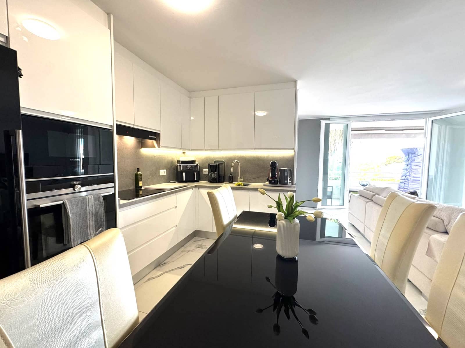 1 soveværelse Lejlighed til salg i Golf del Sur med swimmingpool garage - € 235.000 (Ref: 10132197)