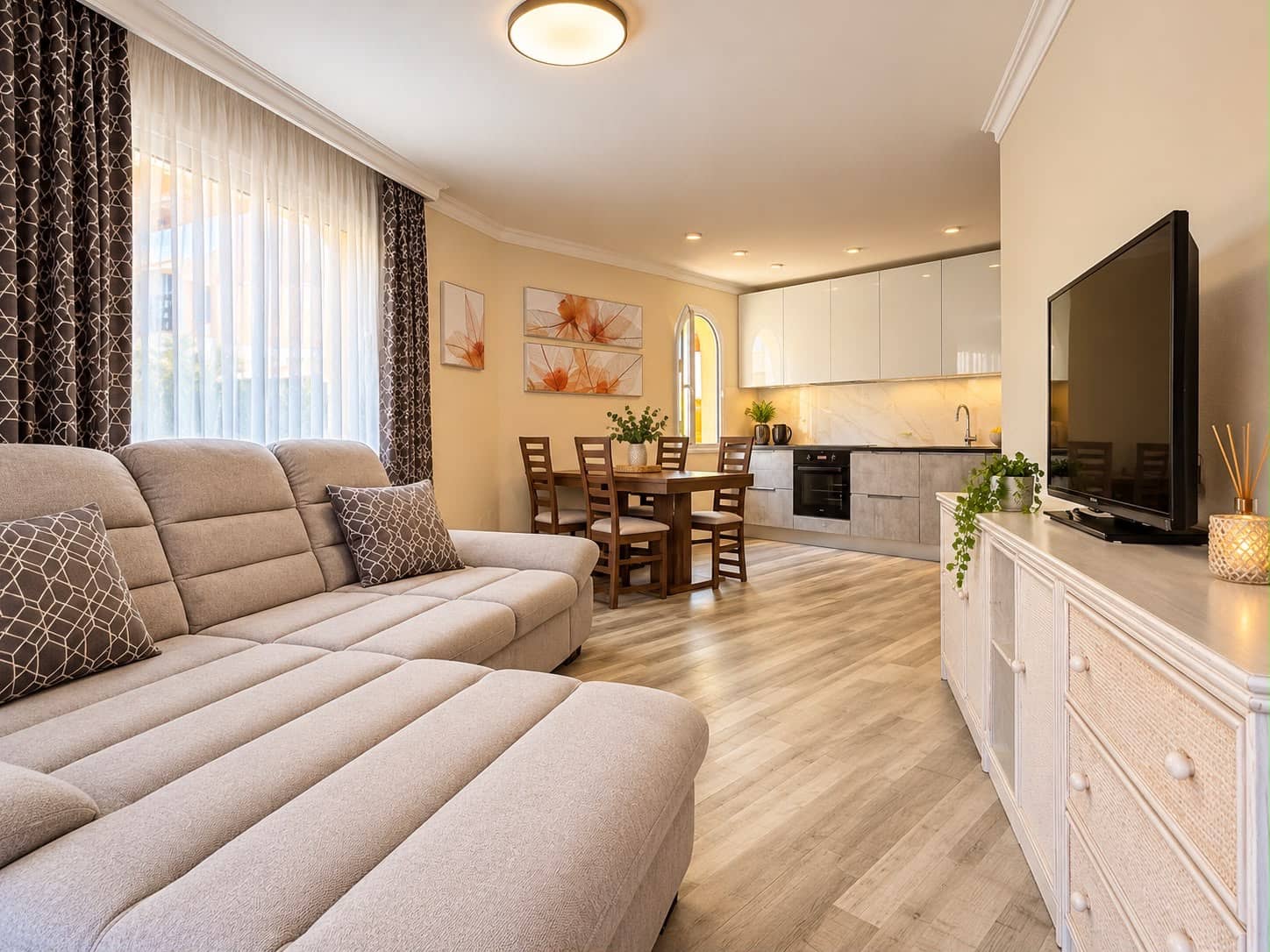 1 slaapkamer Appartement te koop in Los Cristianos met zwembad - € 335.000 (Ref: 10136690)