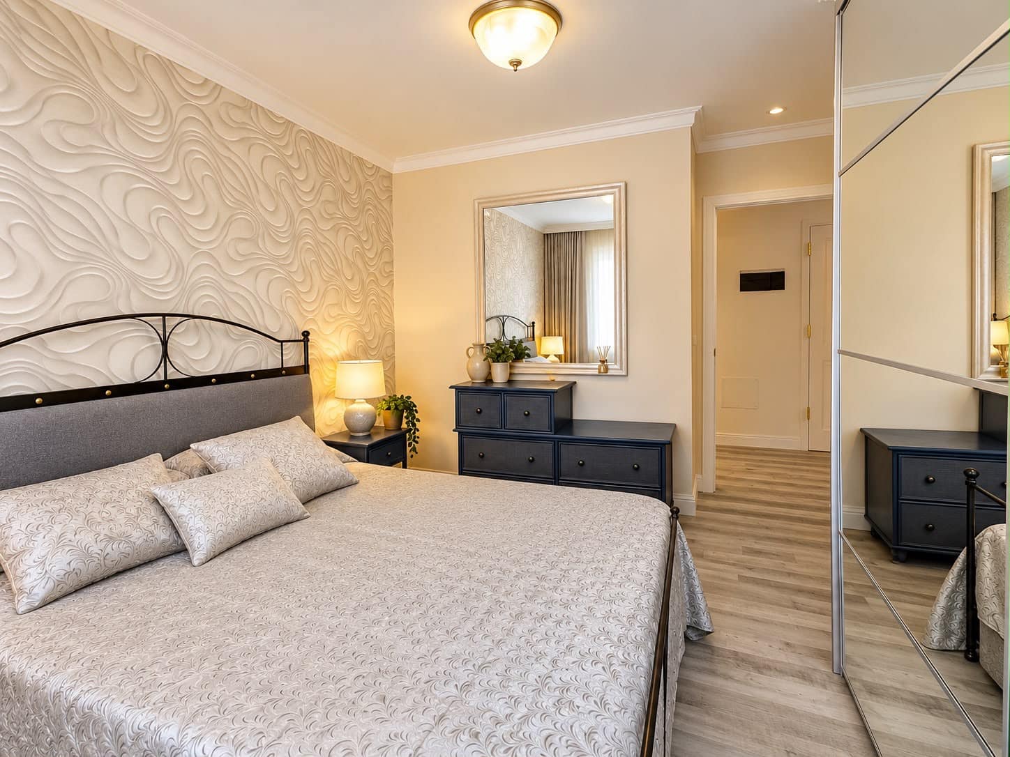 1 slaapkamer Appartement te koop in Los Cristianos met zwembad - € 335.000 (Ref: 10136690)