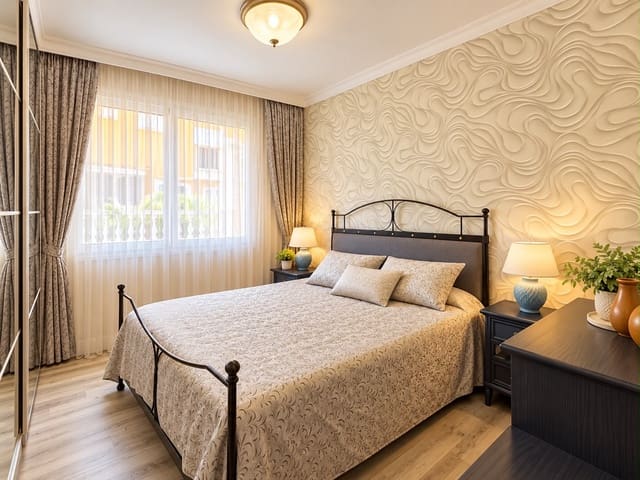 1 slaapkamer Appartement te koop in Los Cristianos, Arona met zwembad - € 335.000 (Ref: 10136690)
