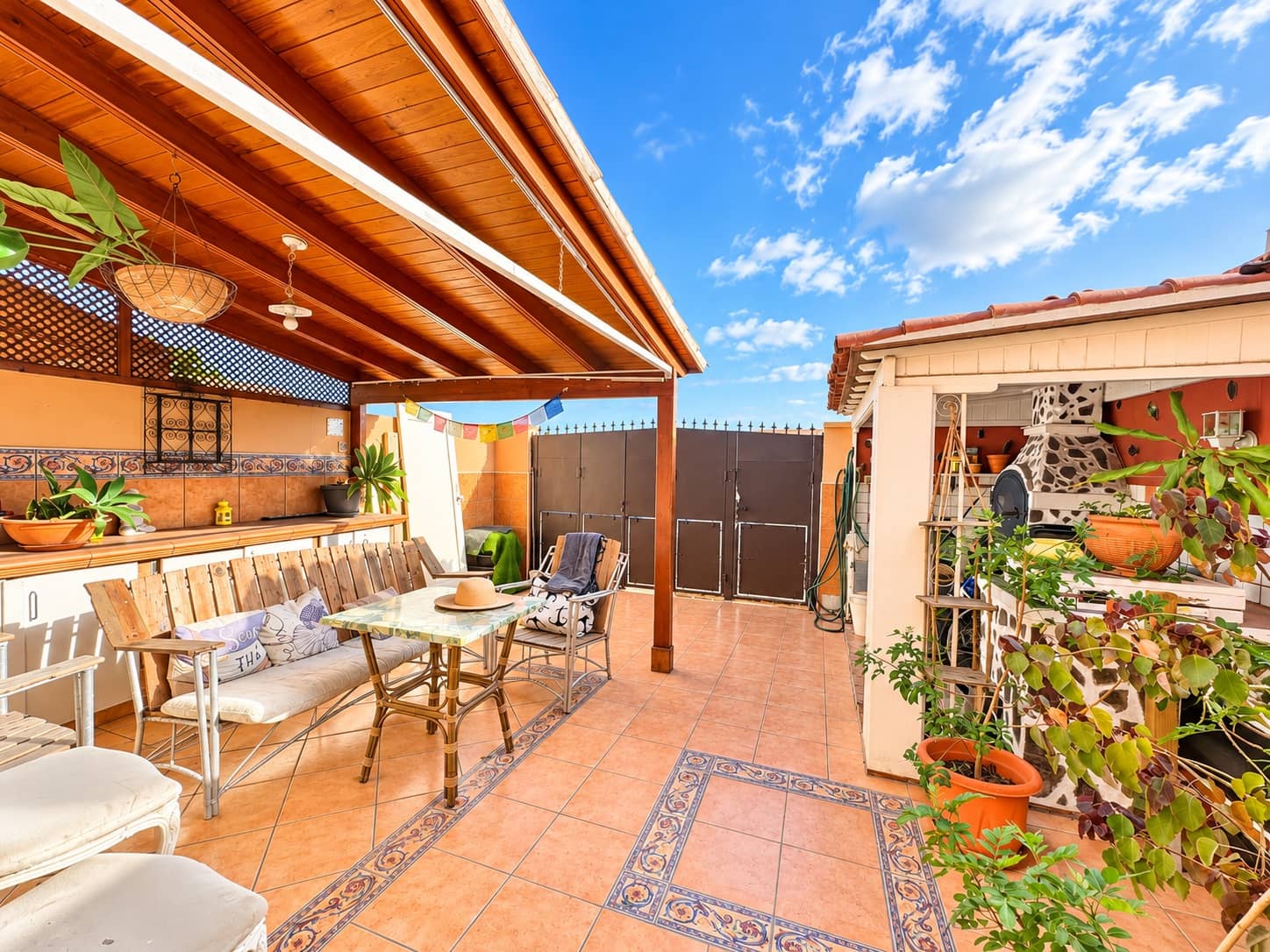 3 bedroom Terraced Villa for sale in Las Rosas (Las Galletas) with garage - € 340,000 (Ref: 10155263)