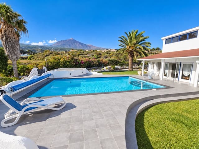 5 Zimmer Villa zu verkaufen in Icod de los Vinos mit Pool Garage - 1.100.000 € (Ref: 10158683)