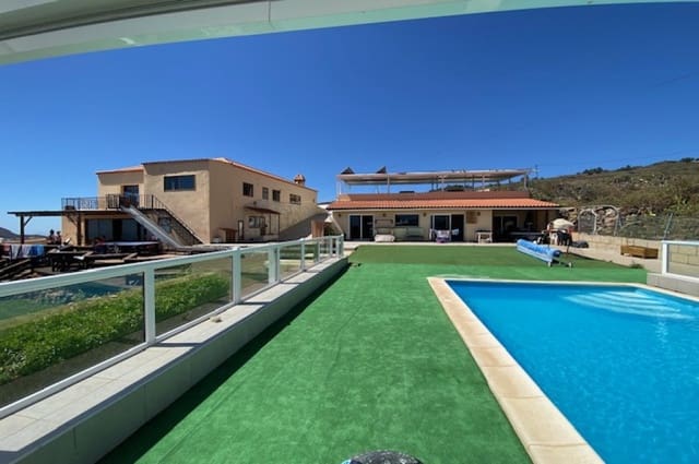 7 quarto Moradia para venda em San Miguel de Abona com piscina garagem - 1 200 000 € (Ref: 8167925)