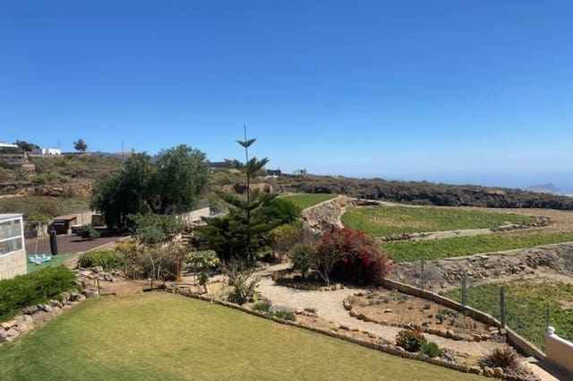 7 quarto Moradia para venda em San Miguel de Abona com piscina garagem - 1 200 000 € (Ref: 8167925)