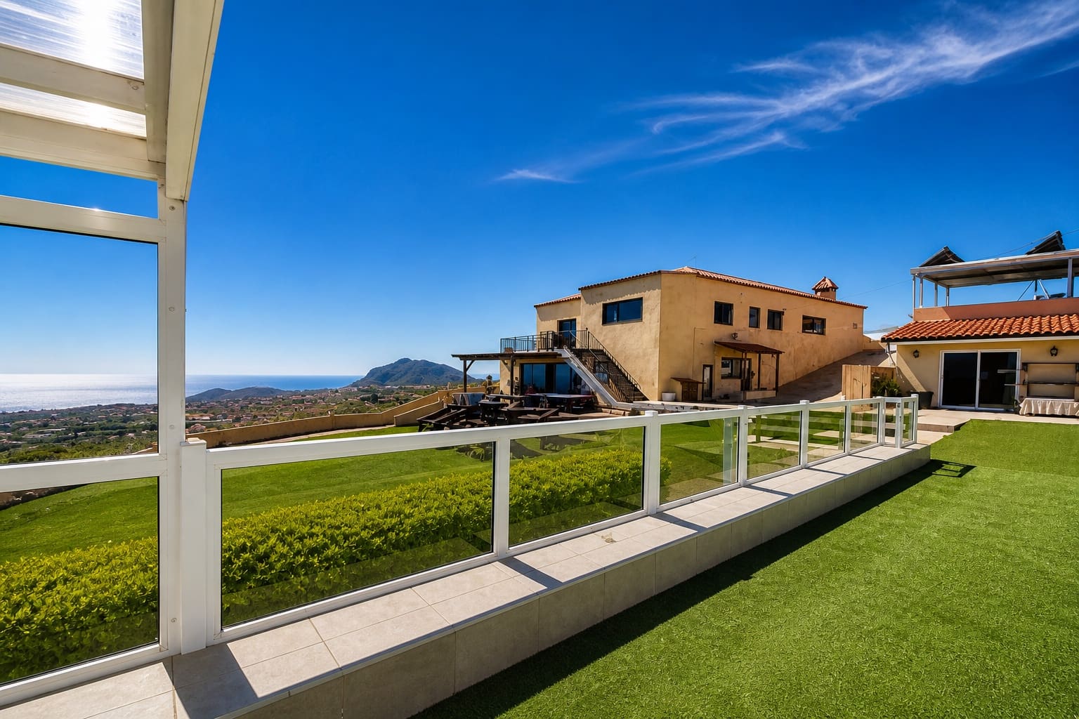 7 bedroom Villa for sale in San Miguel de Abona with pool garage - € 860,000 (Ref: 8167925)