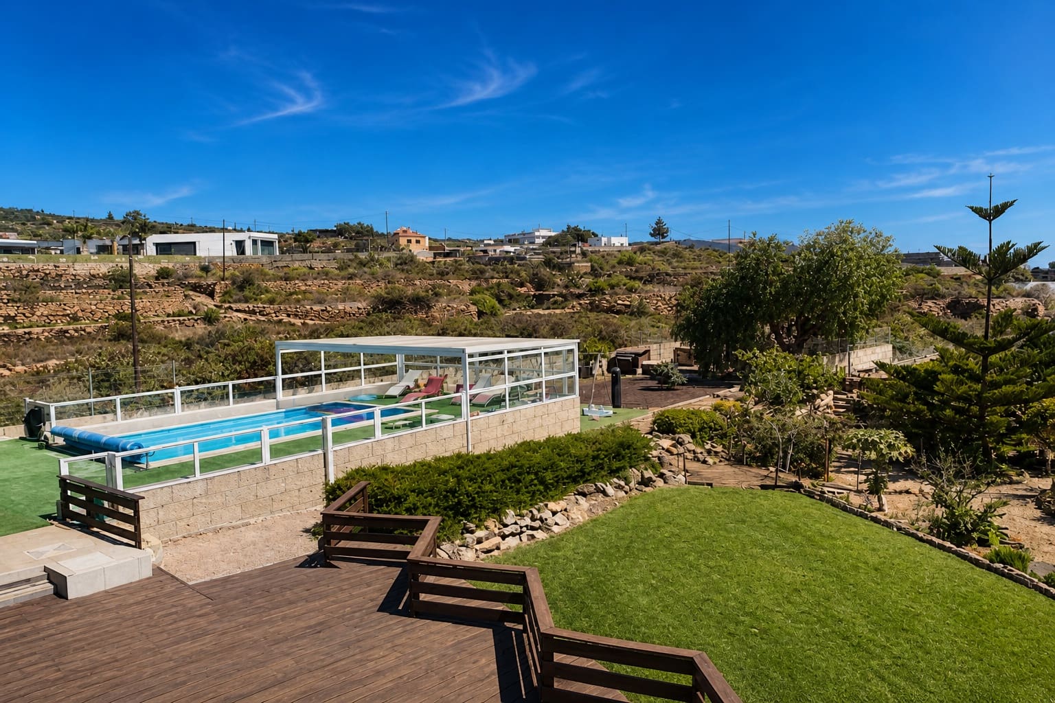 7 bedroom Villa for sale in San Miguel de Abona with pool garage - € 860,000 (Ref: 8167925)