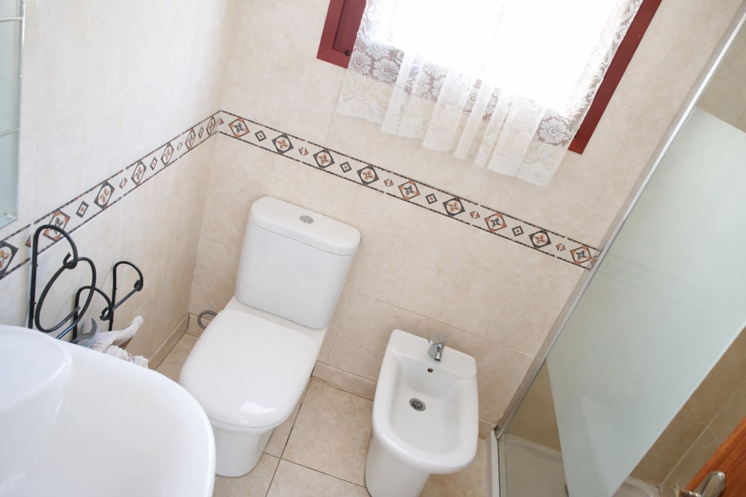 3 bedroom Villa for sale in Parque de la Reina with garage - € 430,000 (Ref: 8399748)