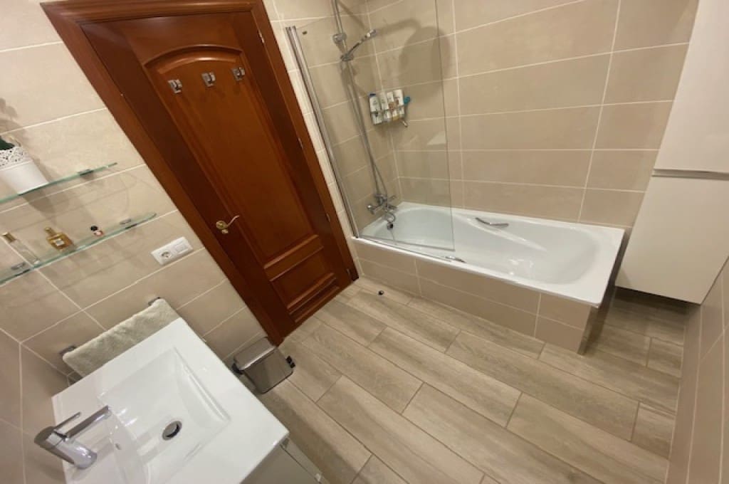 4 soveværelse Villa til salg i Los Cristianos med swimmingpool garage - € 890.000 (Ref: 8511229)