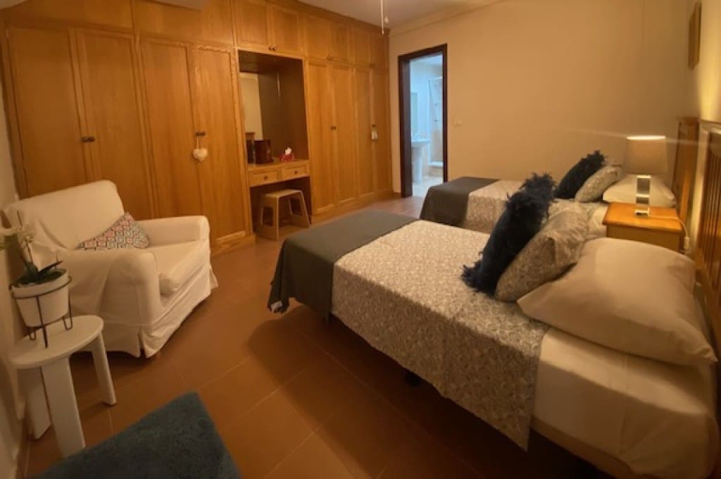 4 soveværelse Villa til salg i Los Cristianos med swimmingpool garage - € 890.000 (Ref: 8511229)