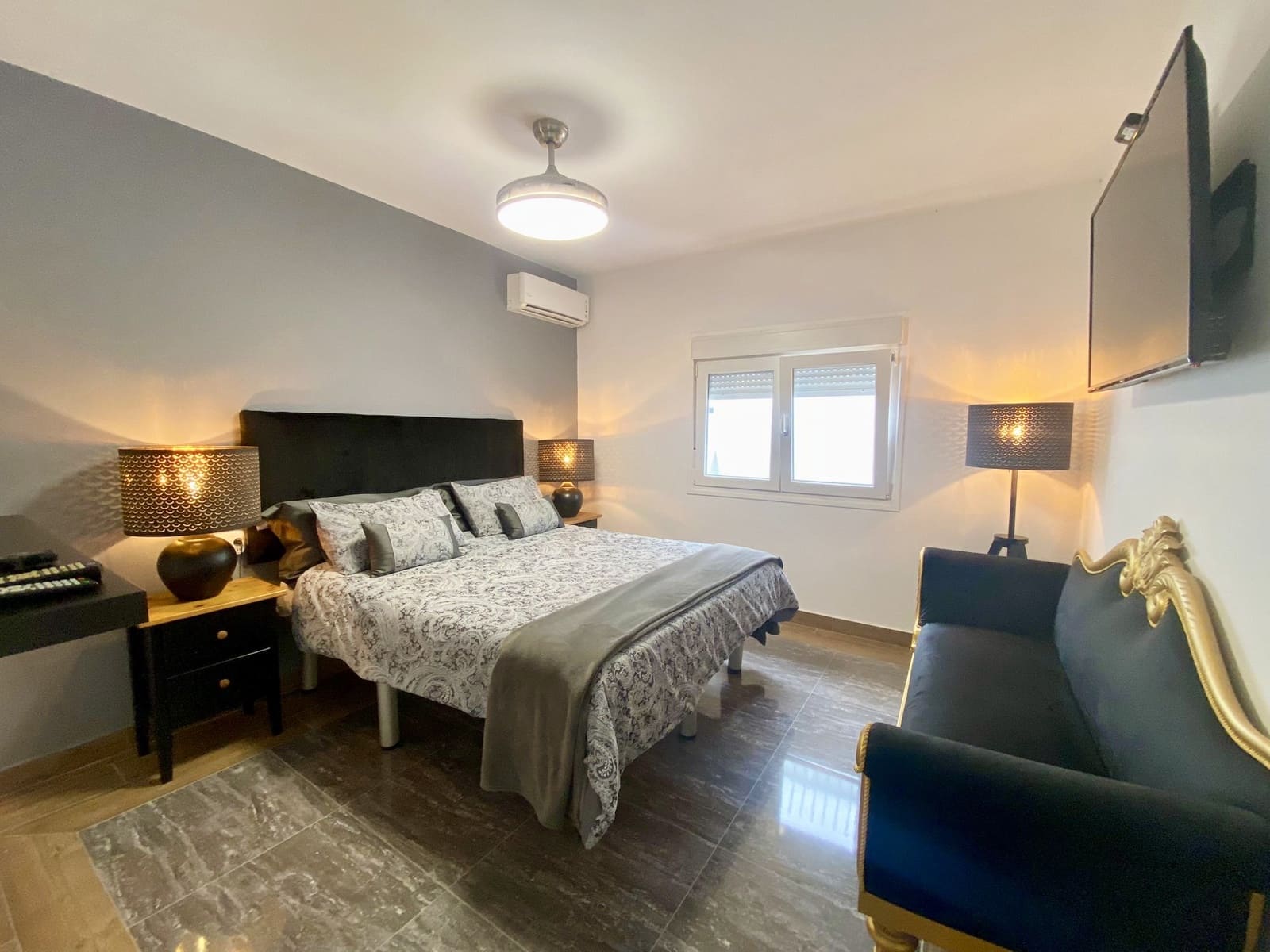 6 soveværelse Villa til salg i Costa Adeje med swimmingpool garage - € 1.995.000 (Ref: 8608760)