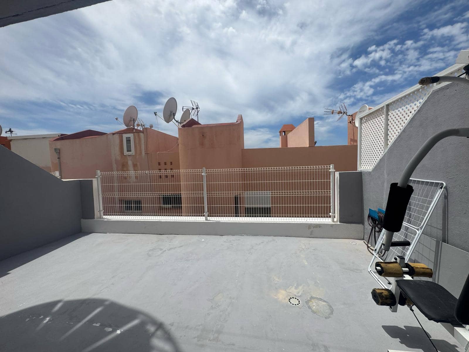 3 soveværelse Byhus til salg i Adeje med garage - € 365.000 (Ref: 8952299)