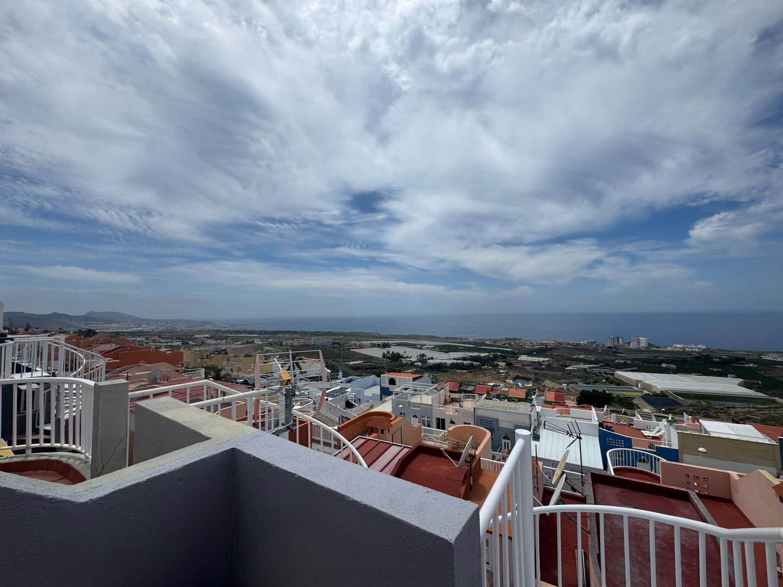 3 soveværelse Byhus til salg i Adeje med garage - € 365.000 (Ref: 8952299)