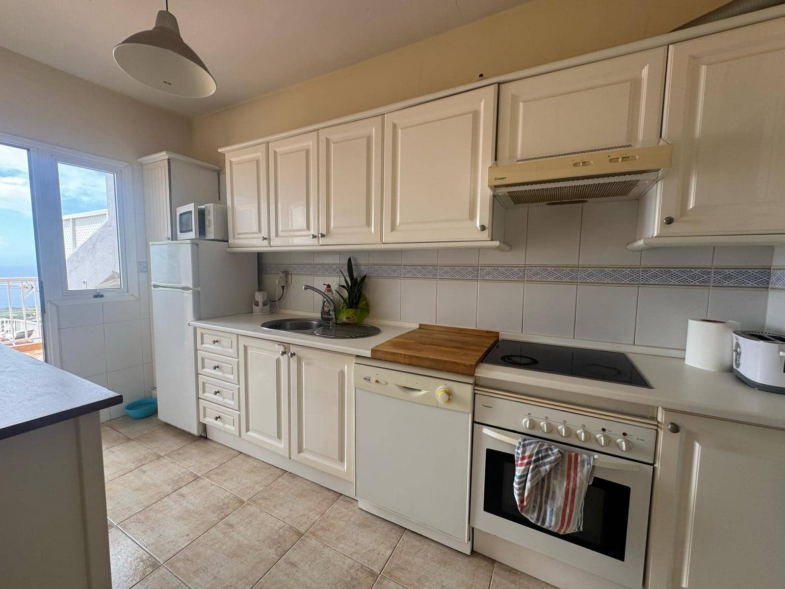 3 soveværelse Byhus til salg i Adeje med garage - € 365.000 (Ref: 8952299)