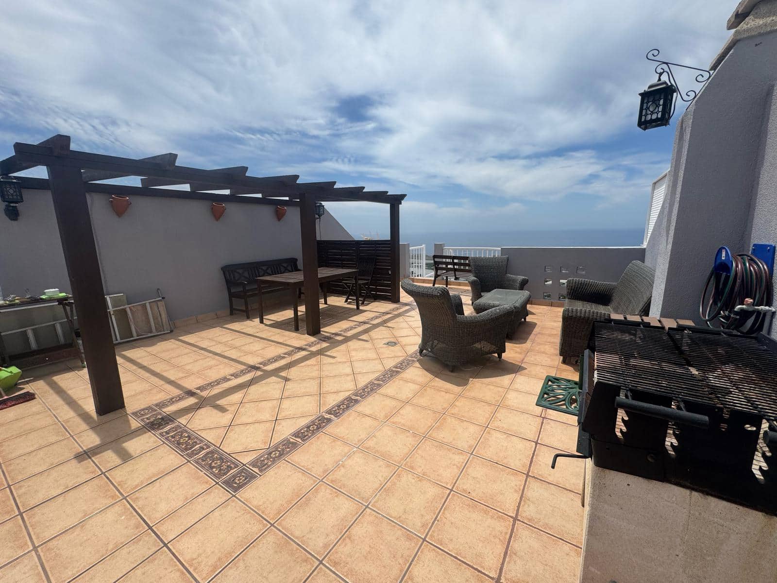 3 soveværelse Byhus til salg i Adeje med garage - € 365.000 (Ref: 8952299)