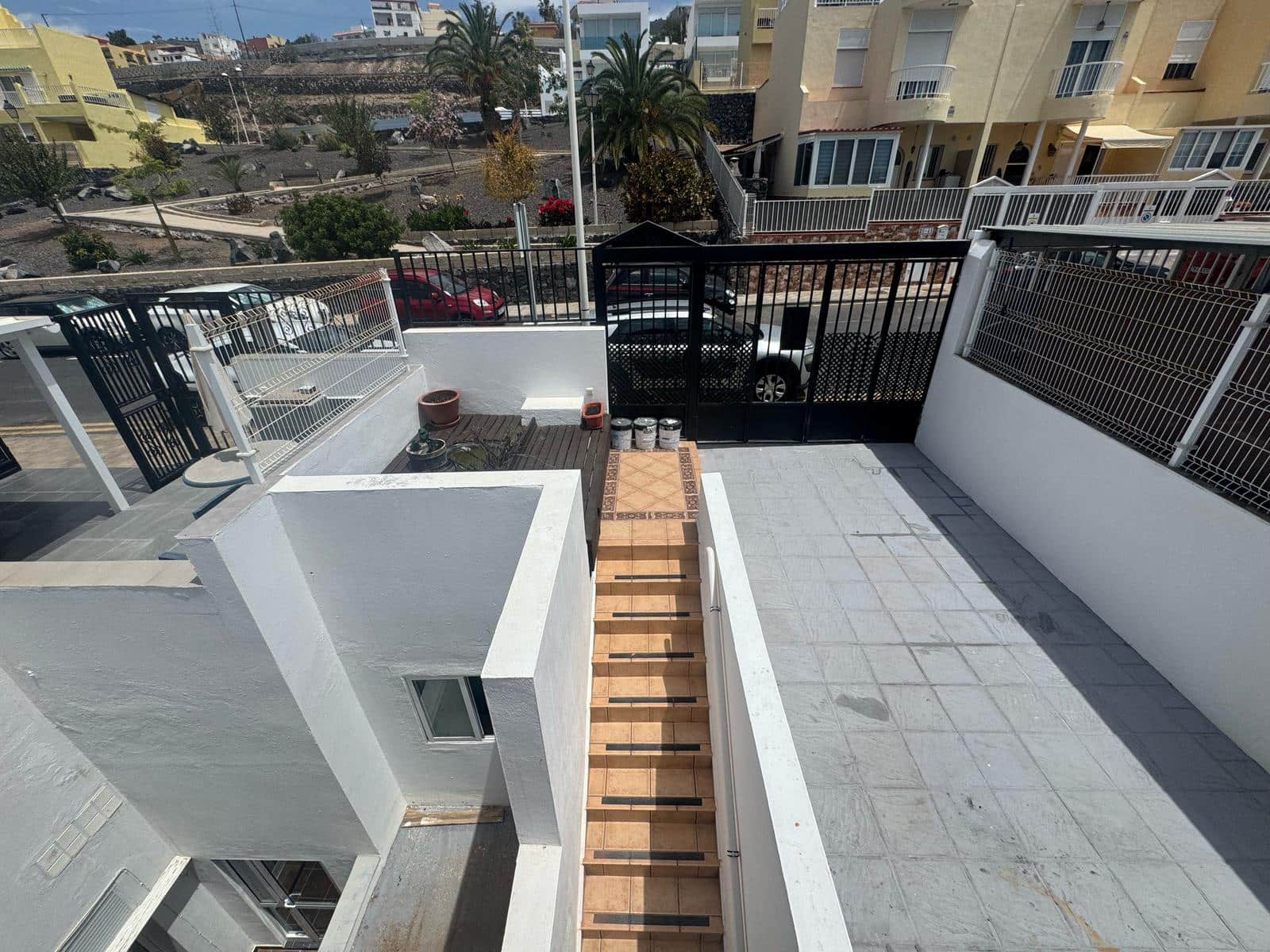 3 soveværelse Byhus til salg i Adeje med garage - € 365.000 (Ref: 8952299)