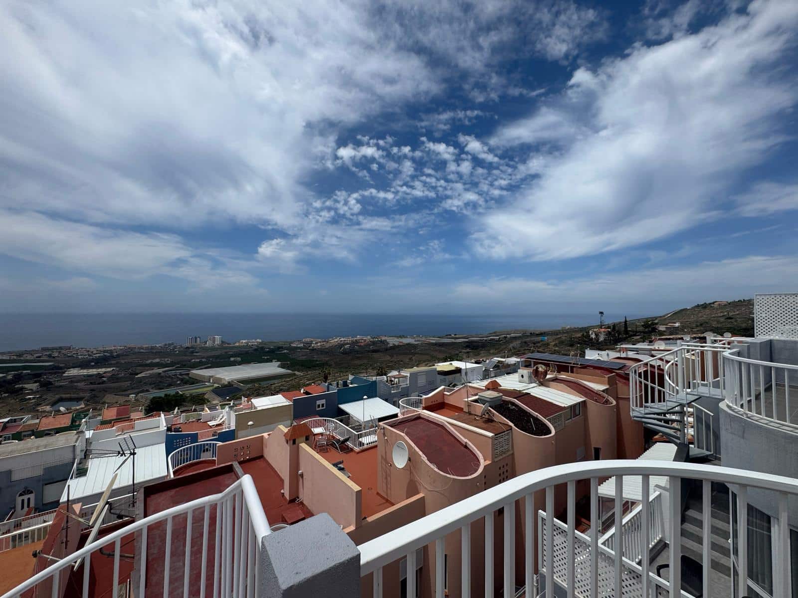 3 soveværelse Byhus til salg i Adeje med garage - € 365.000 (Ref: 8952299)