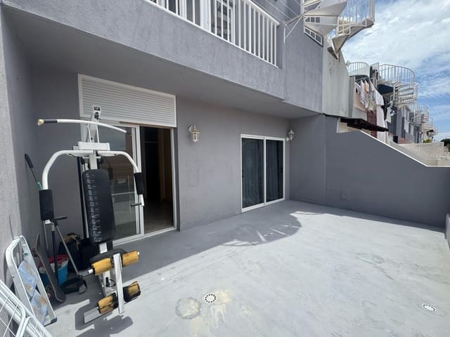 3 soveværelse Byhus til salg i Adeje med garage - € 365.000 (Ref: 8952299)