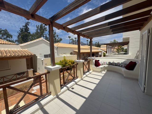 2 sovrum Lägenhet att hyra i Los Cristianos, Arona med pool garage - 1 900 € (Ref: 8952310)