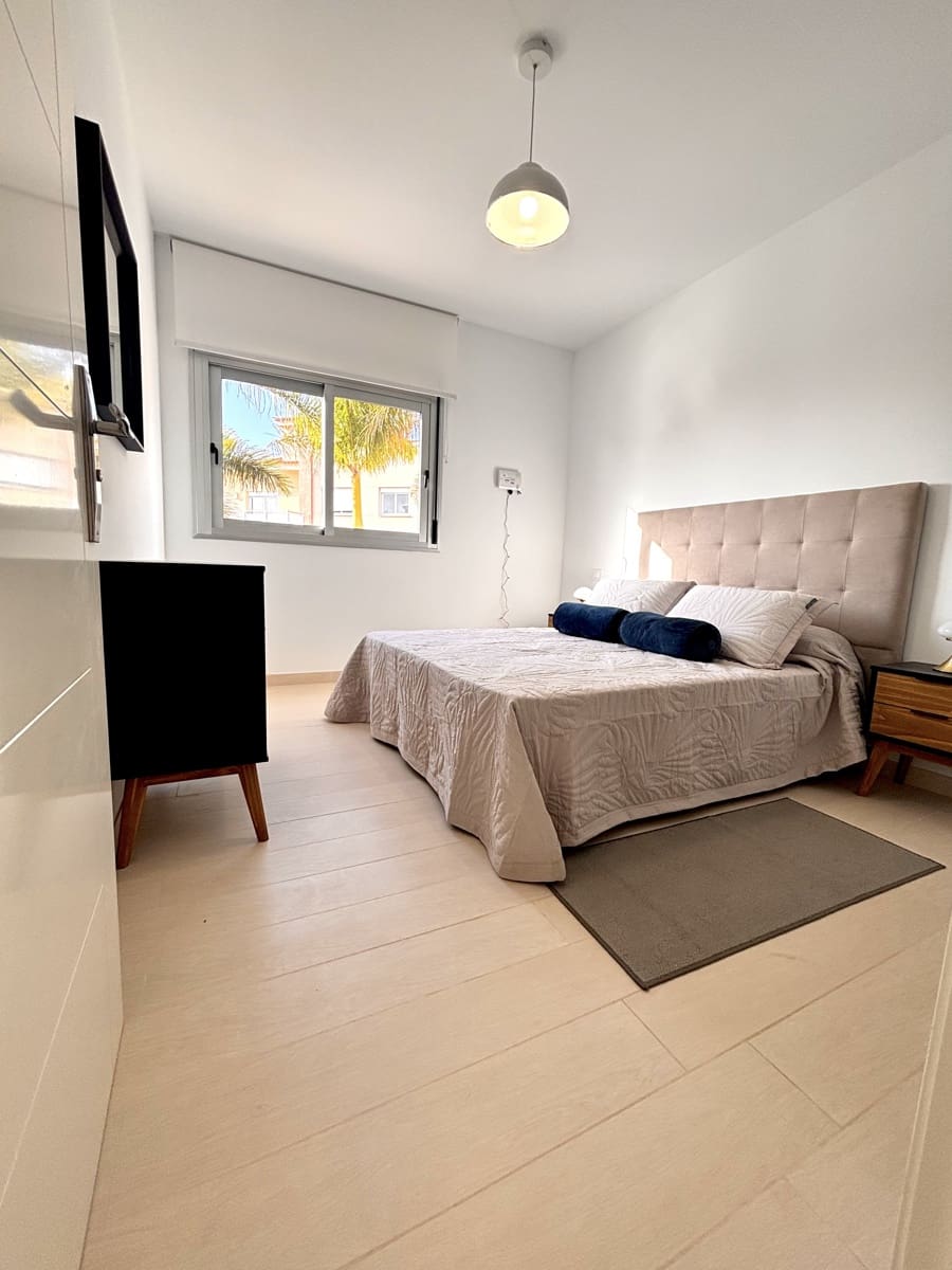 2 soveværelse Lejlighed til salg i Amarilla Golf med swimmingpool garage - € 314.500 (Ref: 8962078)