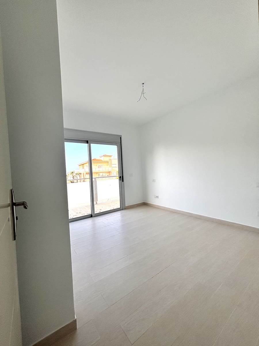 2 soveværelse Lejlighed til salg i Amarilla Golf med swimmingpool garage - € 314.500 (Ref: 8962078)