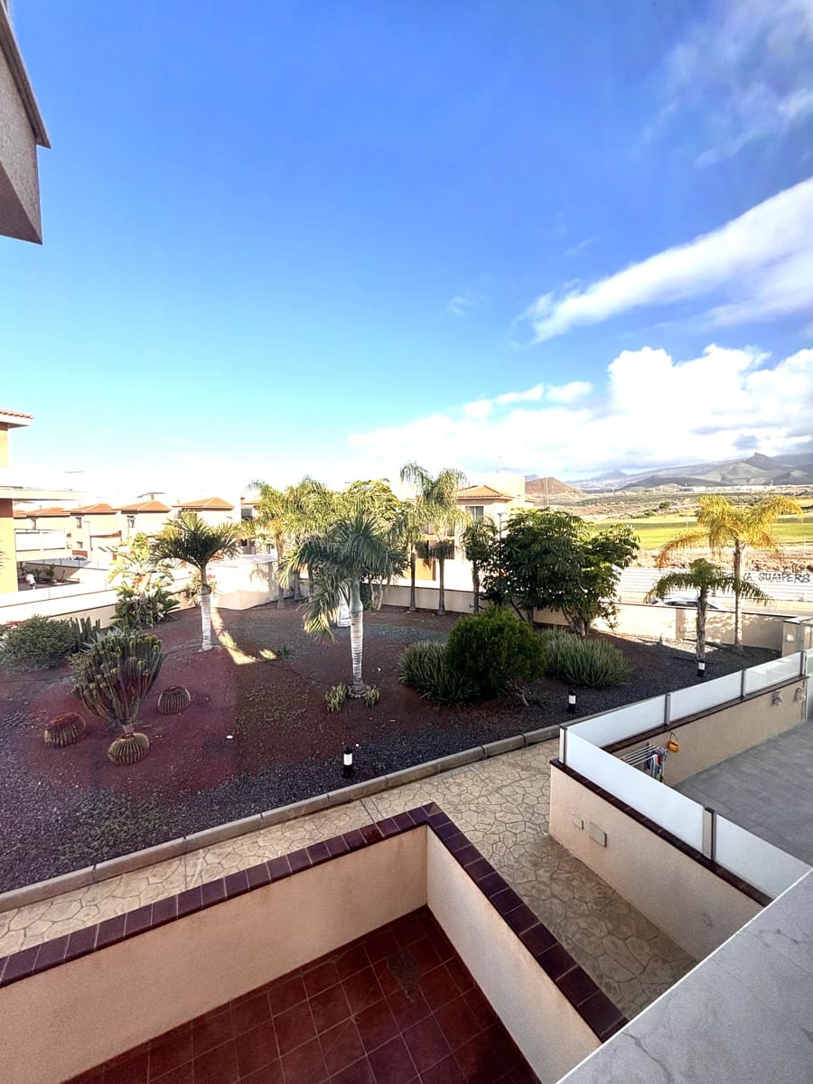 2 soveværelse Lejlighed til salg i Amarilla Golf med swimmingpool garage - € 314.500 (Ref: 8962078)