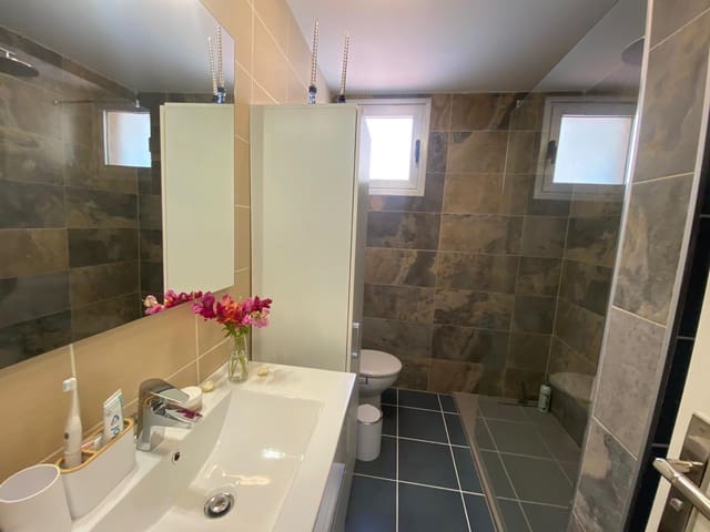 2 soveværelse Penthouse til salg i Amarilla Golf, San Miguel de Abona med swimmingpool garage - € 389.000 (Ref: 8962628)