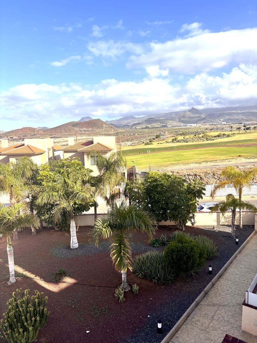 2 soverom Penthouse til salgs i Amarilla Golf med svømmebasseng garasje - € 389 000 (Ref: 8962628)