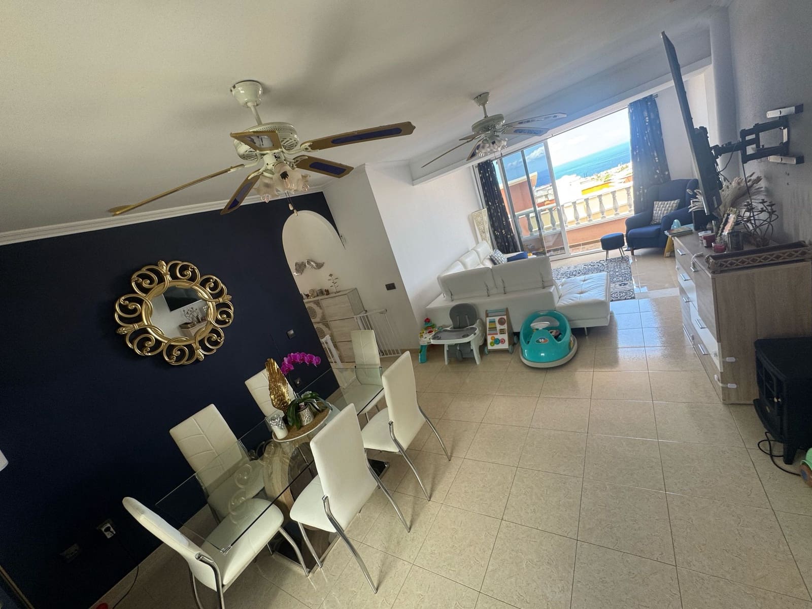 3 bedroom Apartment for sale in Costa Adeje with pool garage - € 460,000 (Ref: 8987329)