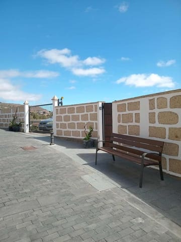 4 sovrum Finca/Hus på landet till salu i Granadilla de Abona med pool garage - 550 000 € (Ref: 9030812)