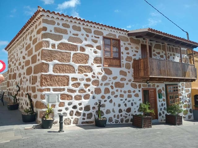 4 sovrum Finca/Hus på landet till salu i Granadilla de Abona med pool garage - 550 000 € (Ref: 9030812)