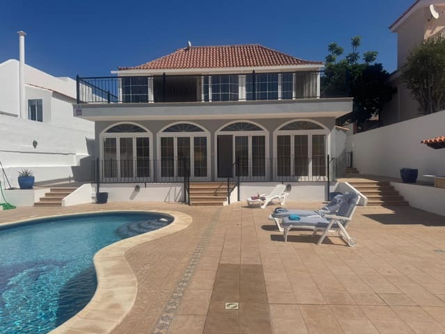 5 soverom Villa til salgs i Callao Salvaje - Playa Paraíso, Adeje med svømmebasseng garasje - € 895 000 (Ref: 9094496)