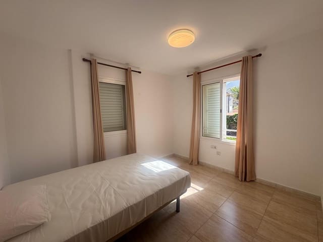 4 soveværelse Byhus til salg i Costa Adeje, Adeje med garage - € 720.000 (Ref: 9099696)